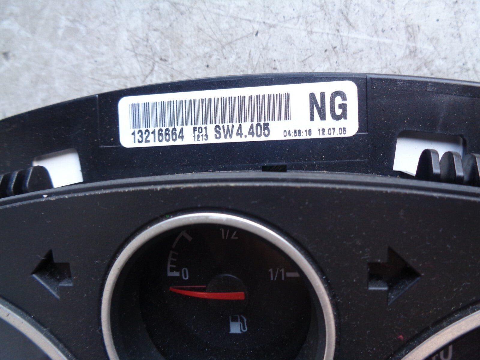 VAUXHALL ZAFIRA B MK2 2006 CDTI SPEEDOMETER INSTRUMENT CLUSTER 13216664