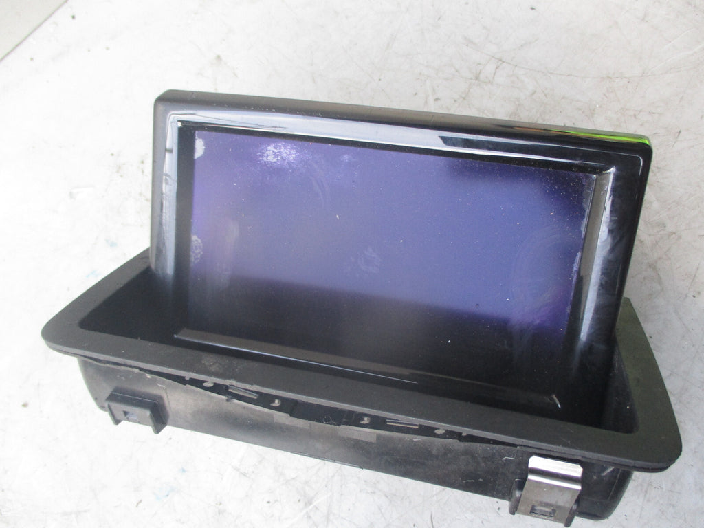 AUDI A1 8X 2015 MULTIMEDIA SAT NAV DISPLAY SCREEN MONITOR 8X0857273B