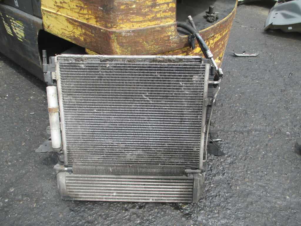 LANDROVER DISCOVERY 3 2008 L319 2.7 DIESEL RADIATOR INTERCOOLER 7H228T000BA RP07
