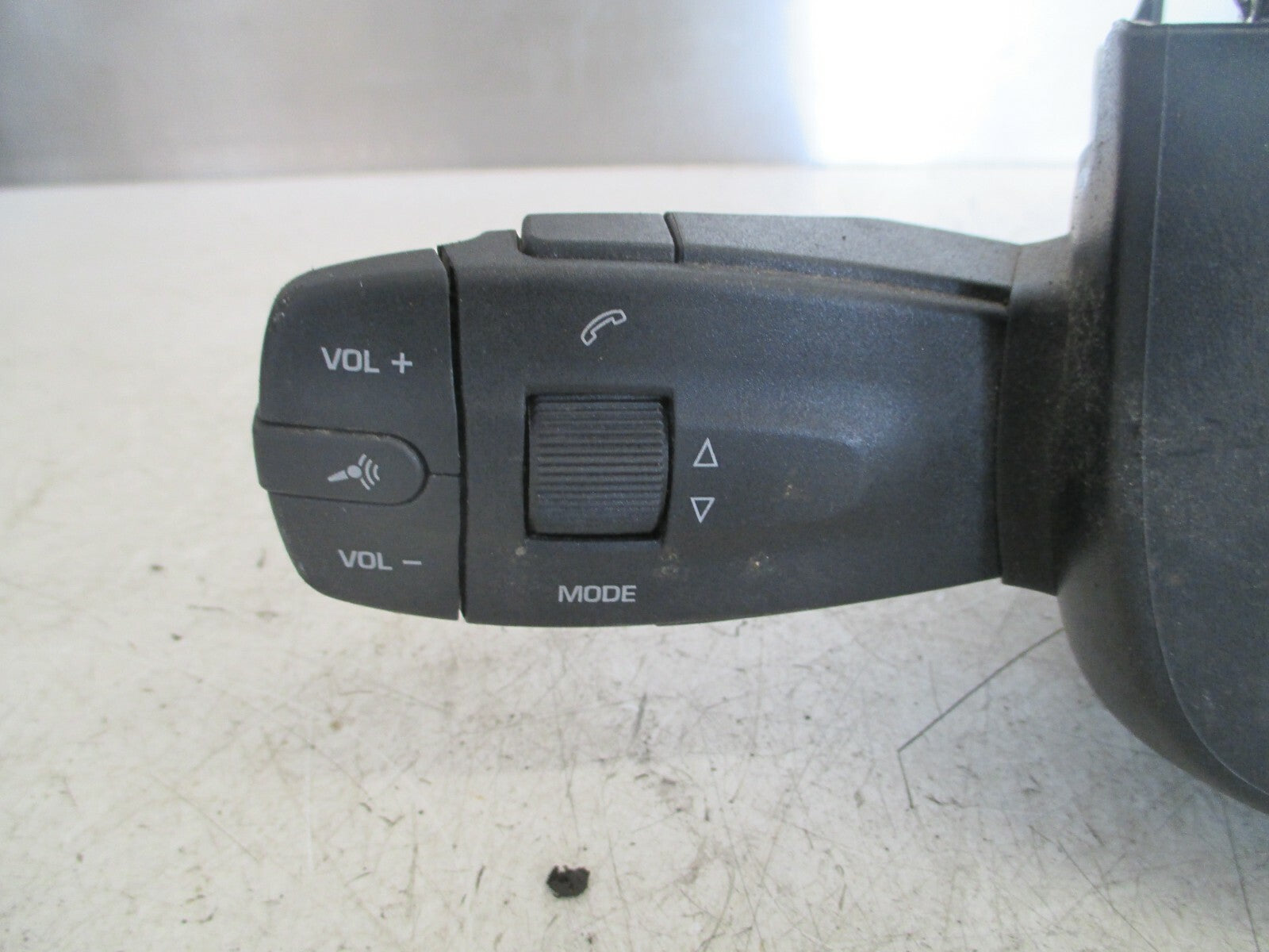 SEAT IBIZA 2015 MK4 6J LOWER STEERING COWLING 6J0858559