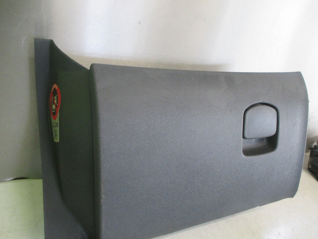 AUDI A3 2015 FRONT GLOVE BOX STORAGE COMPARTMENT