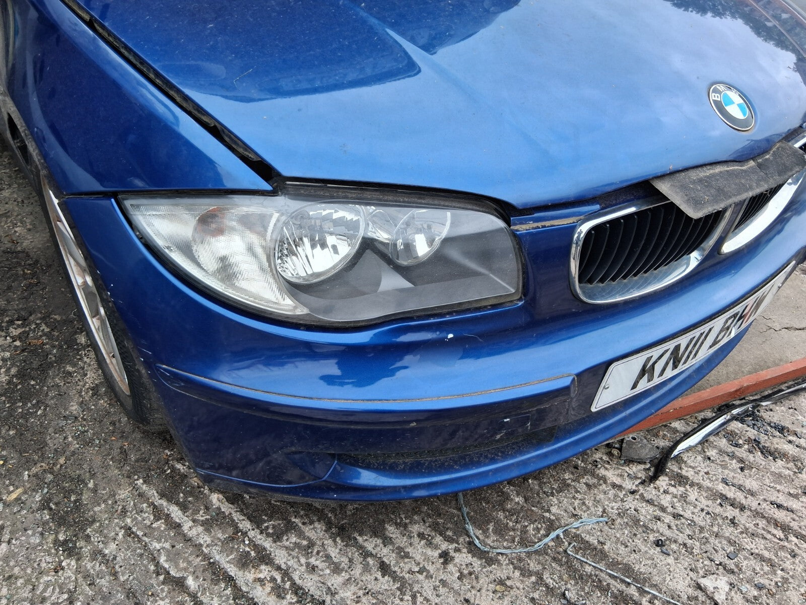 2011 BMW 1 SERIES COMPLETE FRONT BUMPER TRIM PANEL DEEP SEA BLUE A76