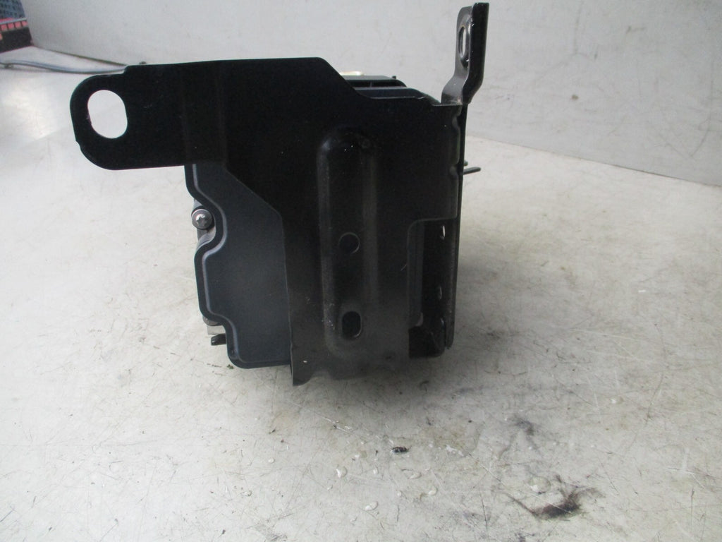 2023 PEUGOET PARTNER ABS PUMP & MODULATOR 9845080780