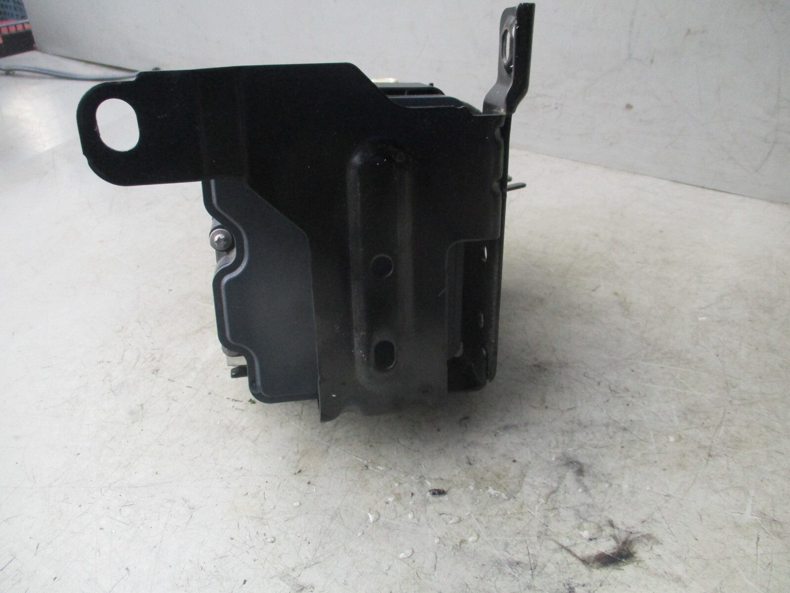 2023 PEUGOET PARTNER ABS PUMP & MODULATOR 9845080780