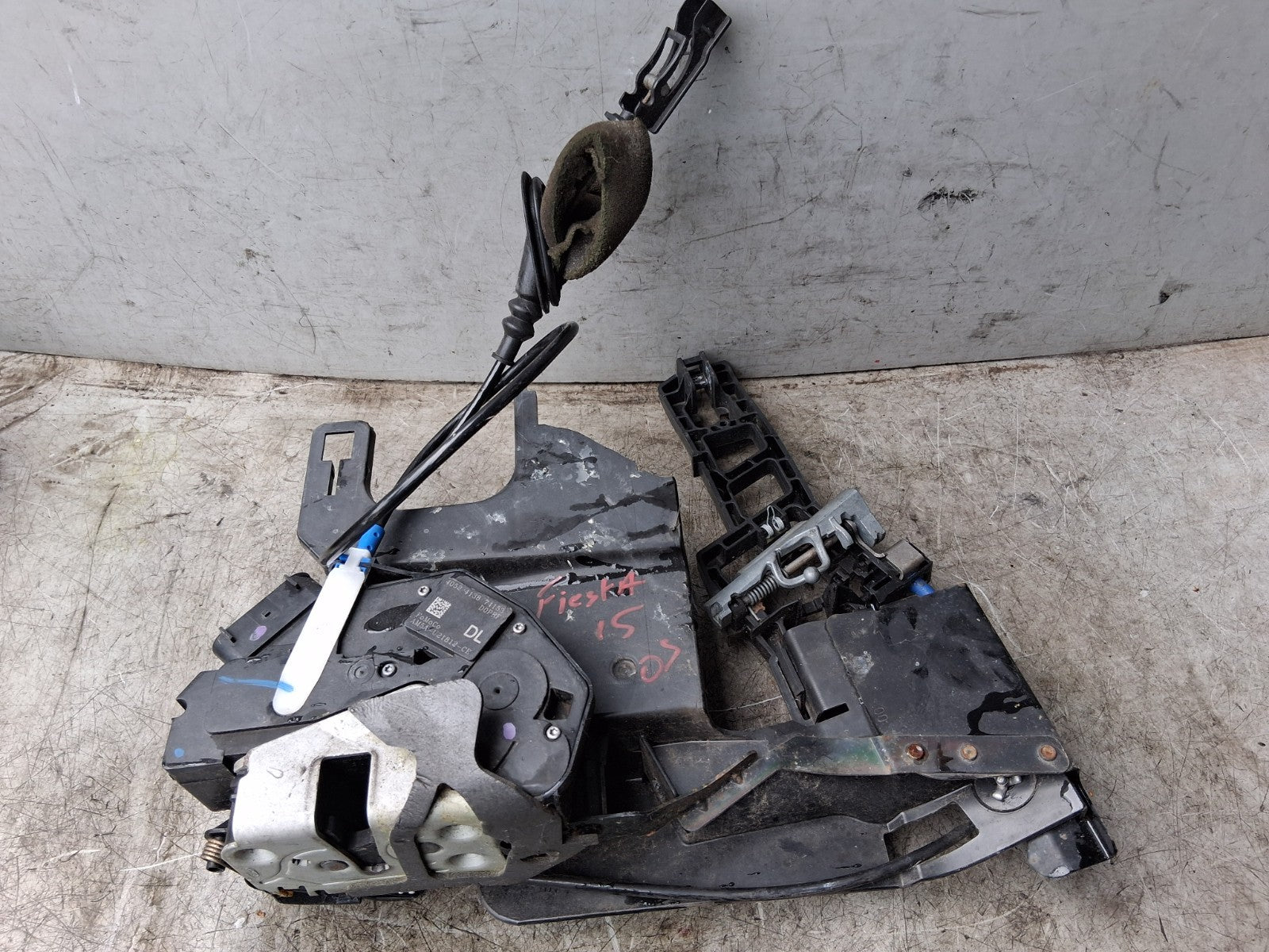 FORD FIESTA MK7 2015 OSF DRIVER SIDE FRONT DOOR LOCK MECHANISM AM5AU21812CE