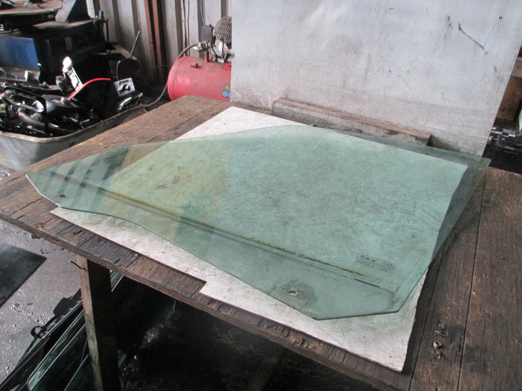 FORD GALAXY 2013 OSF DRIVER SIDE FRONT DOOR WINDOW GLASS