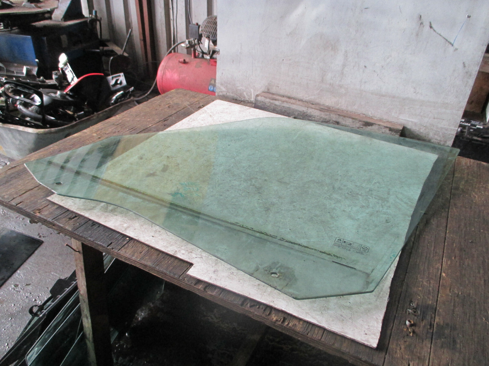 FORD GALAXY 2013 OSF DRIVER SIDE FRONT DOOR WINDOW GLASS