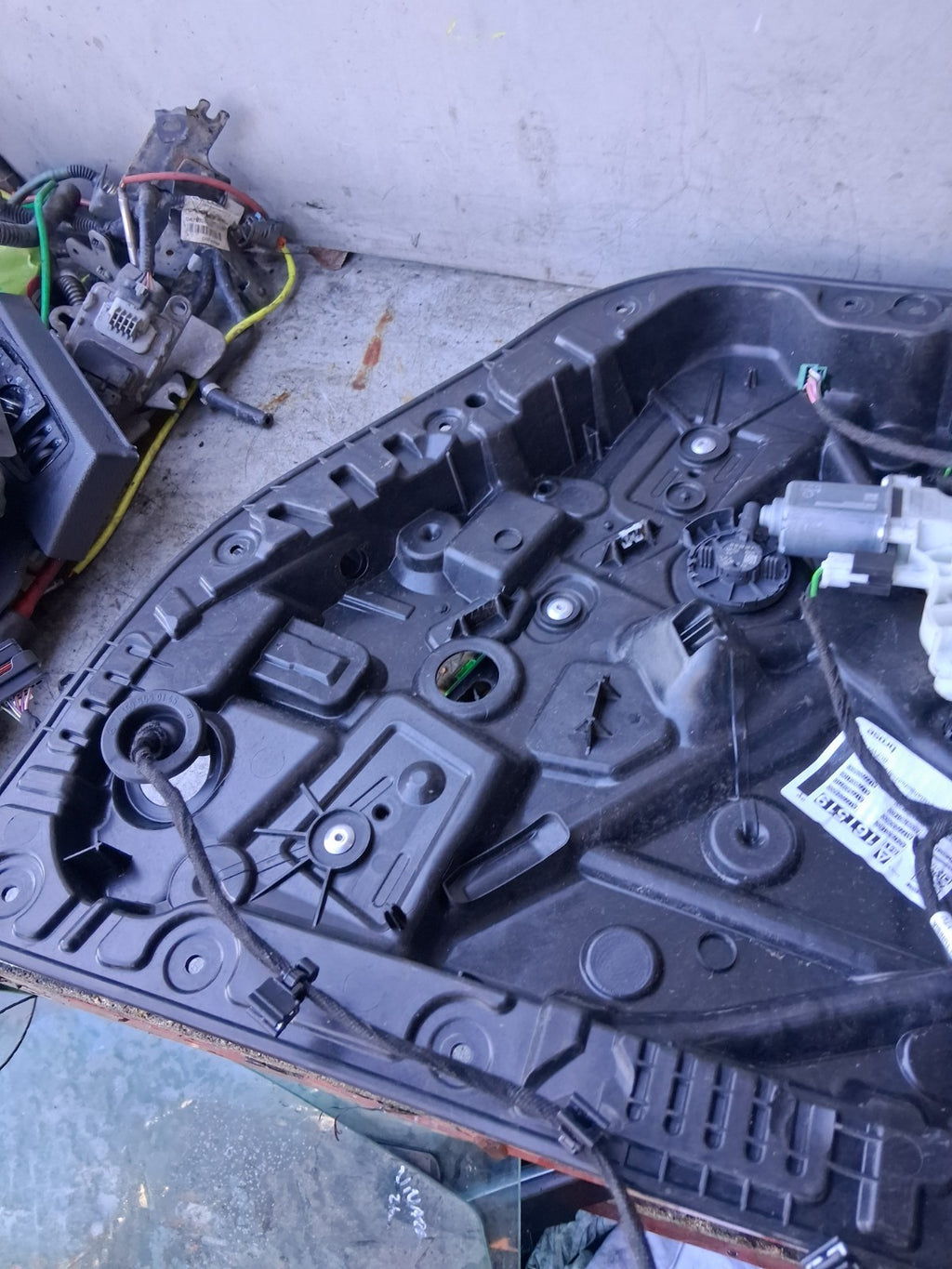 2021 MERCEDES A CLASS V177 OSF DRIVER FRONT WINDOW REGULATOR MOTOR & DOOR MODULE