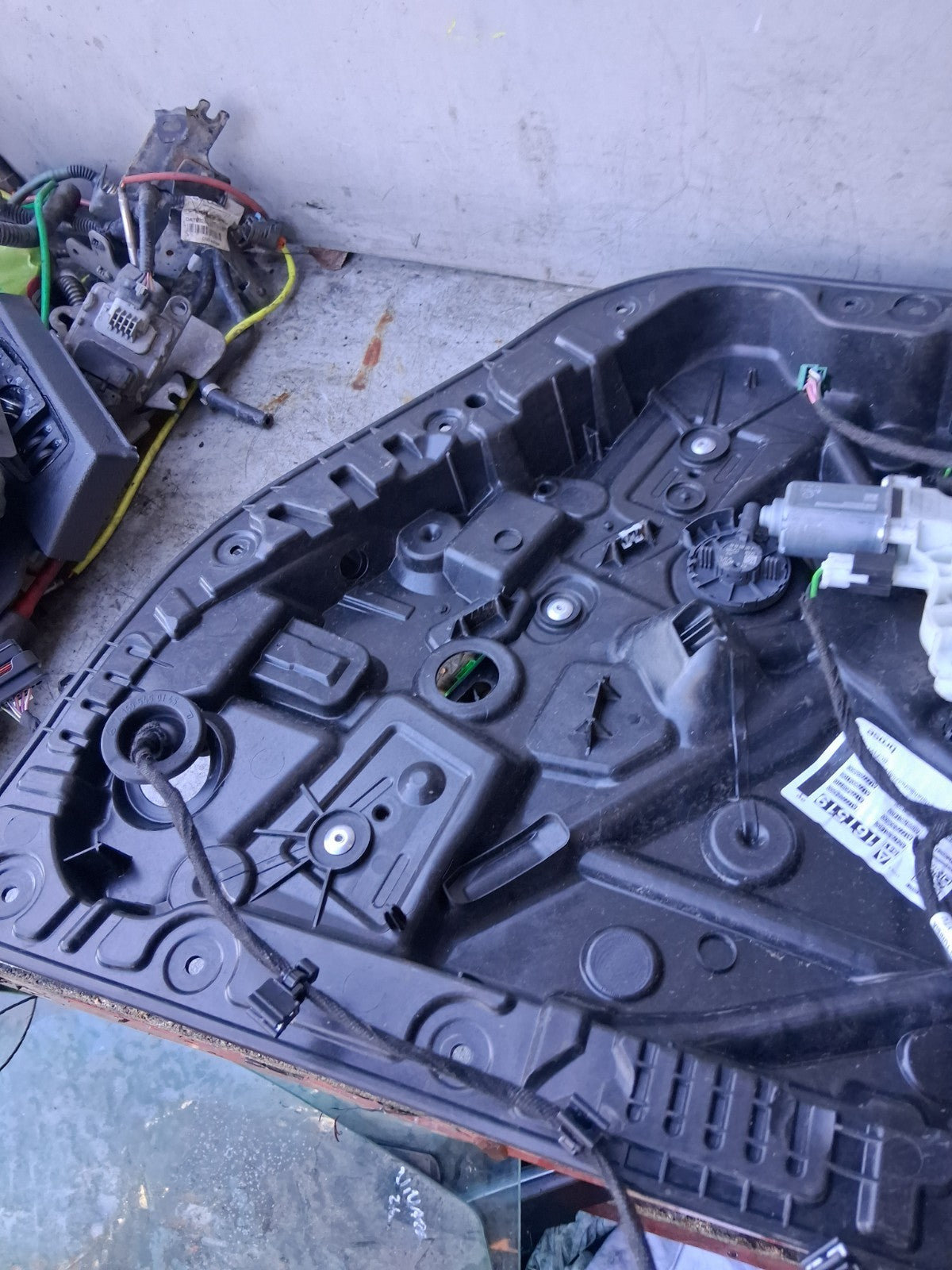 2021 MERCEDES A CLASS V177 OSF DRIVER FRONT WINDOW REGULATOR MOTOR & DOOR MODULE