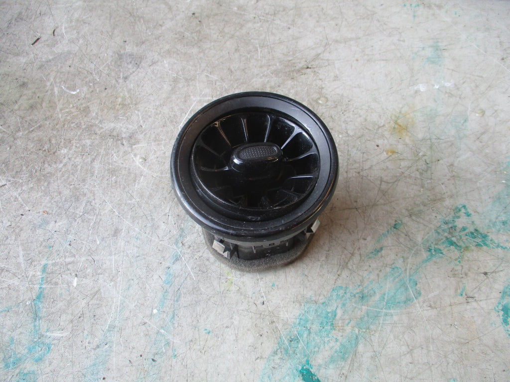 2020 MERCEDES SPRINTER DASHBOARD MIDDLE AIR VENT A9108303201