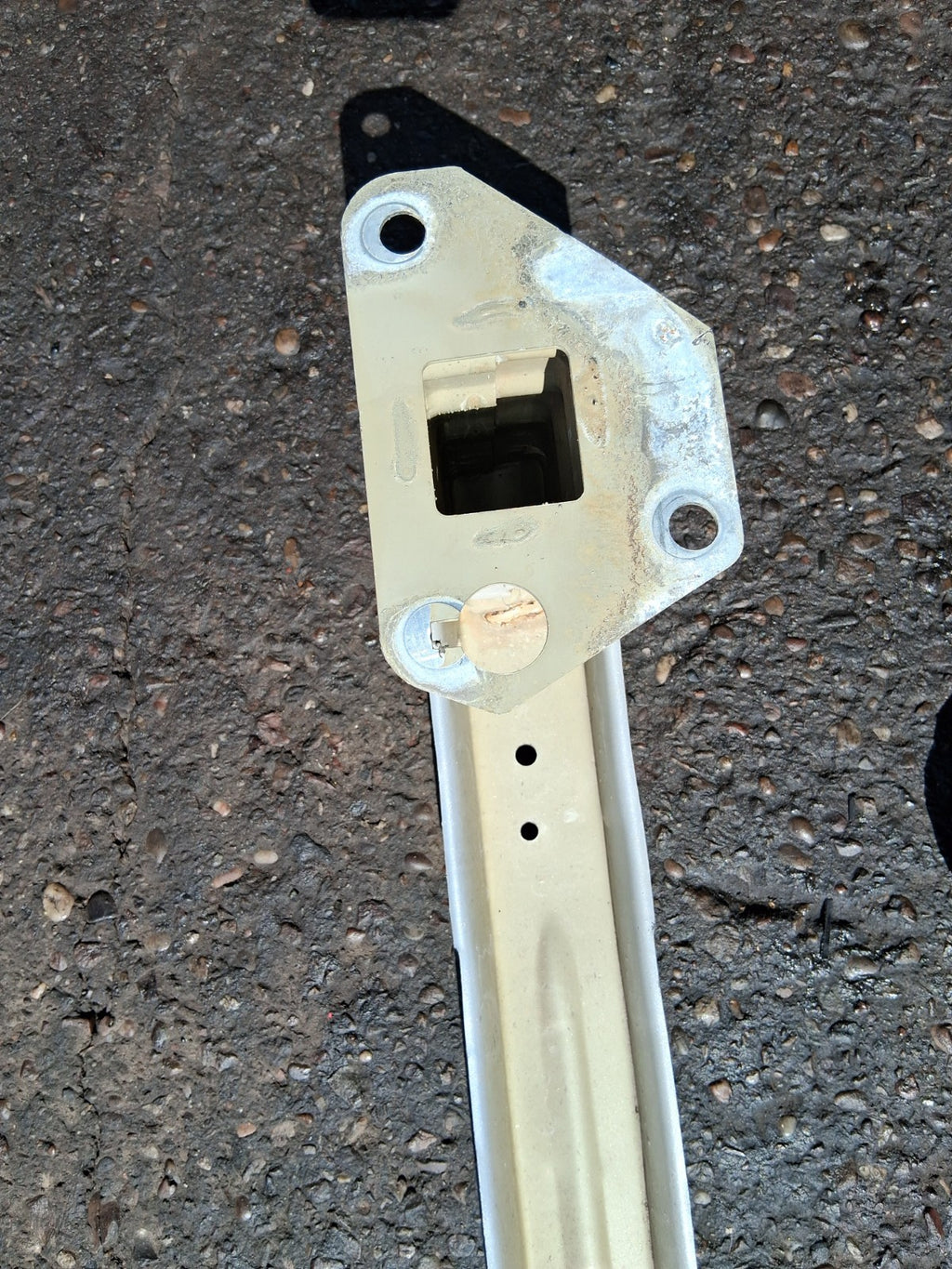 2021 CITROEN C3 MK3 REAR BUMPER REINFORCEMENT CRASH BAR