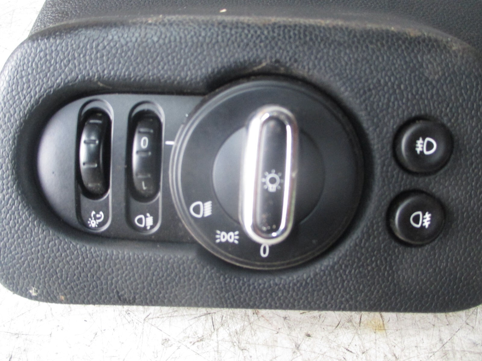 BMW MINI CLUBMAN F54 2016 HEADLIGTH CONTROL SWITCH  682488001