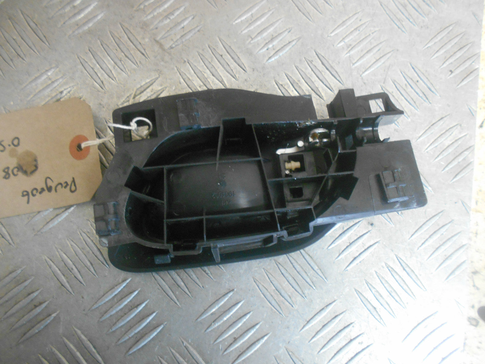 PEUGEOT 5008 2015 OSF DRIVER FRONT INTERIOR DOOR HANDLE CHROME 9683446577