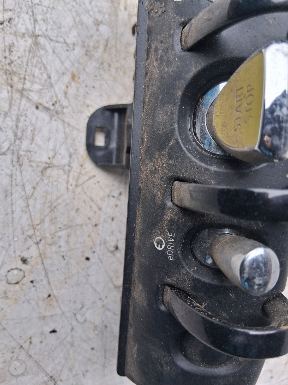 2021 BMW MINI COUNTRYMAN F60 START STOP SWITCH BUTTON PANEL 6838212
