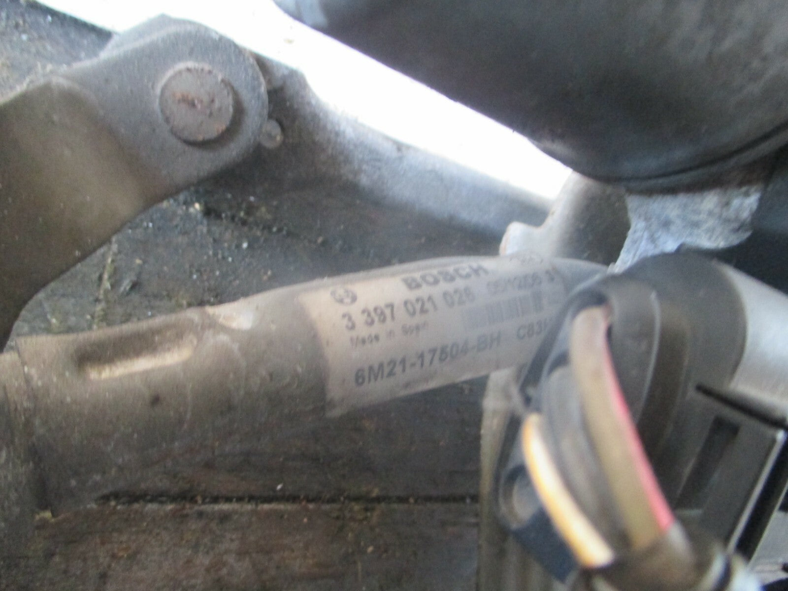 FORD GALAXY 2007 MK3 S MAX NS WIPER MOTOR FRONT LEFT 6M2117504