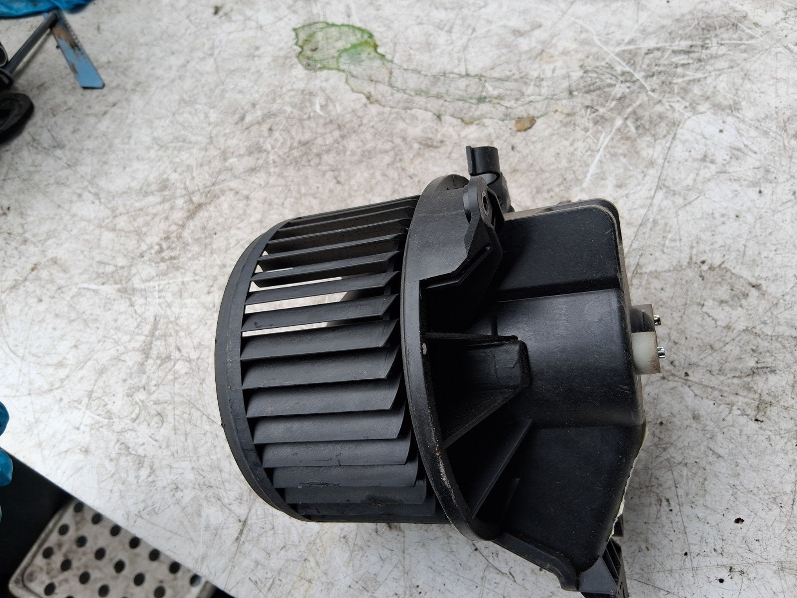 2016 VAUXHALL CORSA E HEATER FAN BLOWER MOTOR