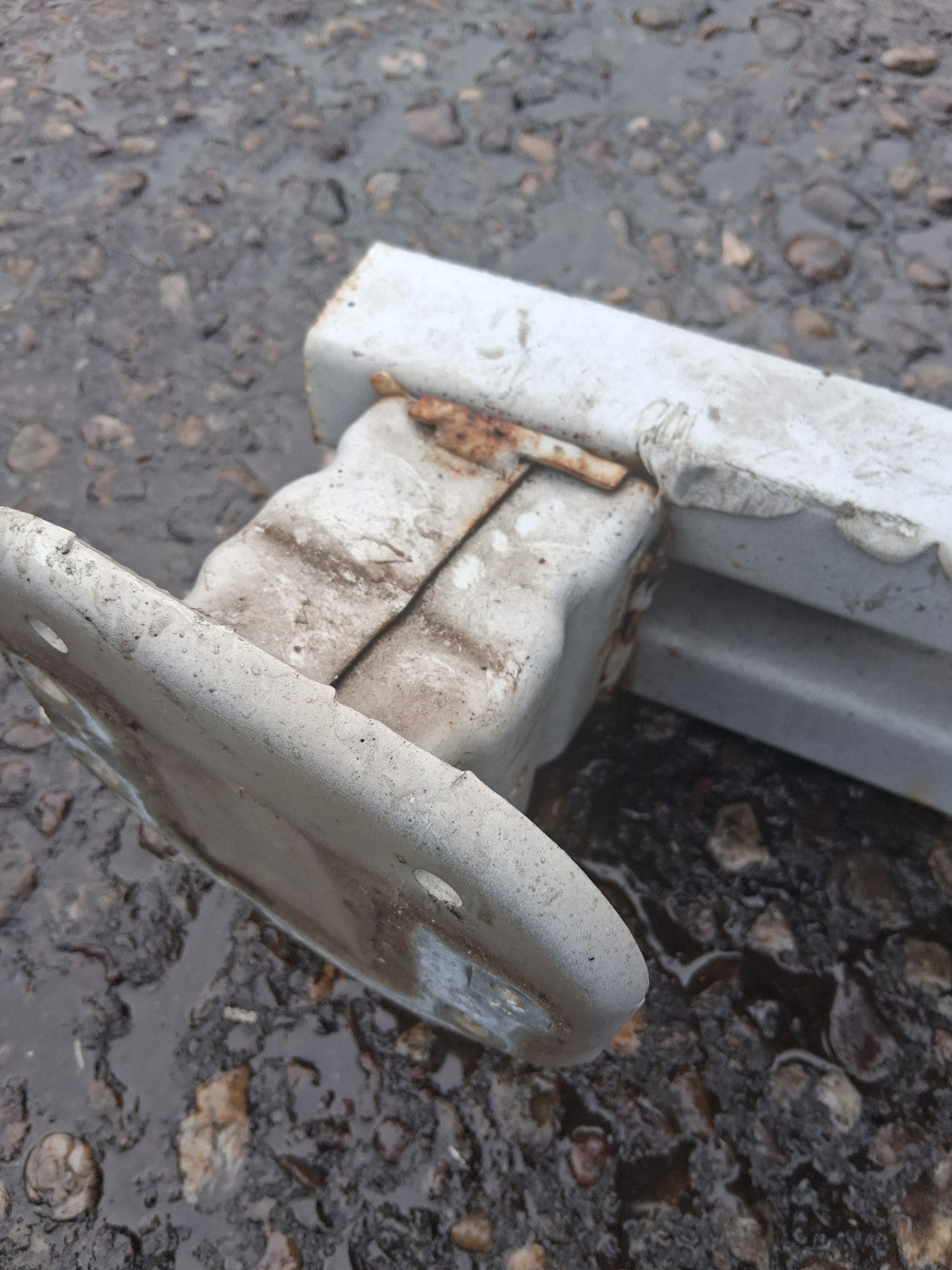 2016 NISSAN JUKE MK1 REAR CRASH BAR REINFORCEMENT BAR WHITE