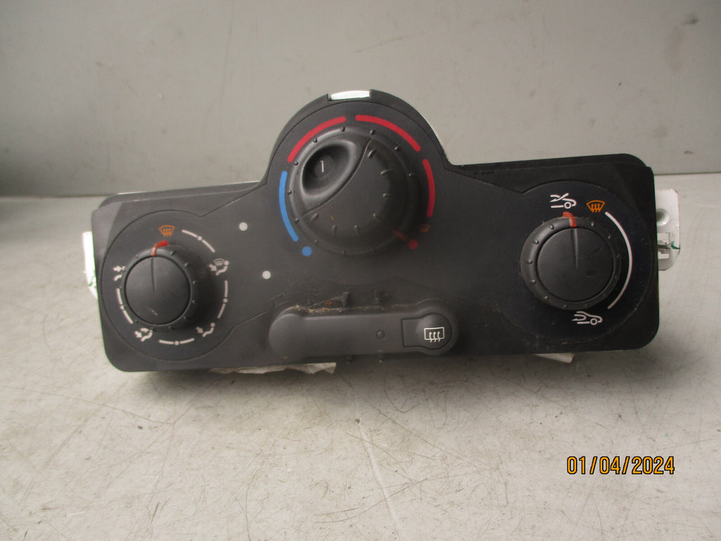 2011 RENAULT CLIO HEATER CLIMATE CONTROL SWITCH PANEL 030966N