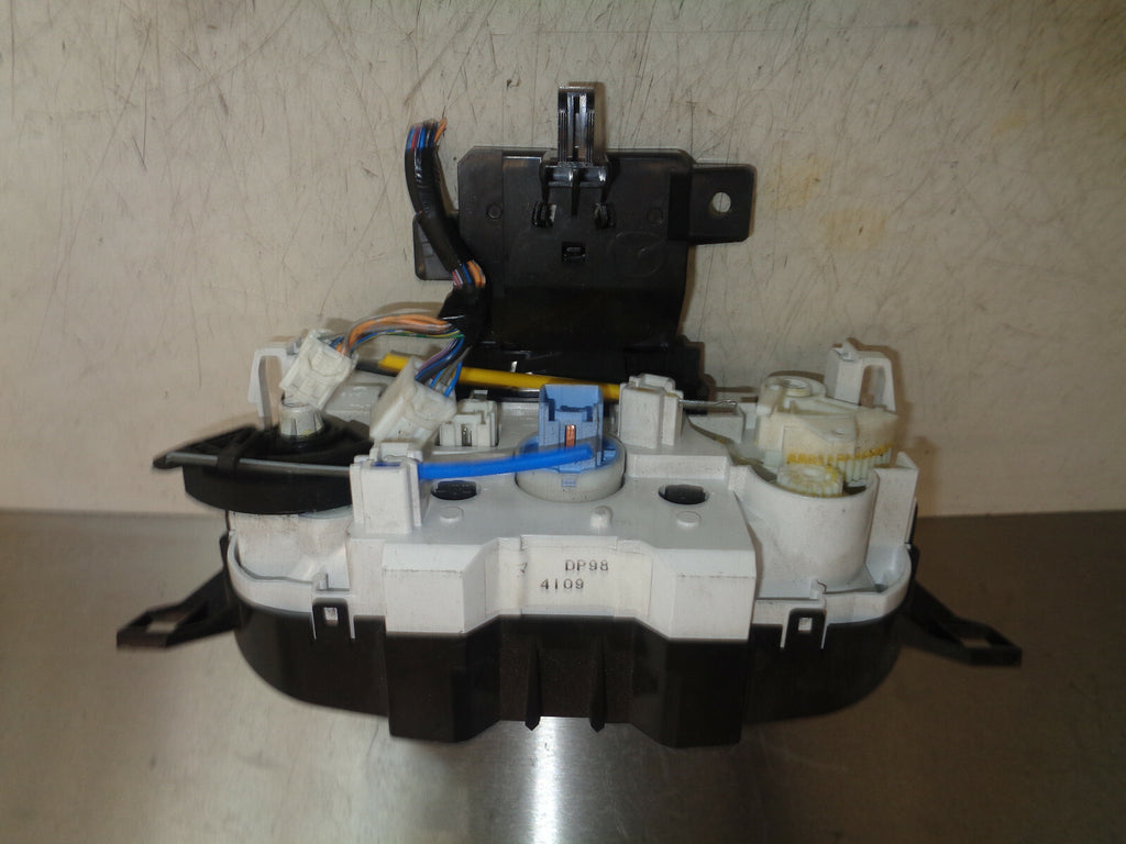 MAZDA 2 MK3 DJ 2015 HEATER AC CLIMATE CONTROL SWITCH PANEL UNIT