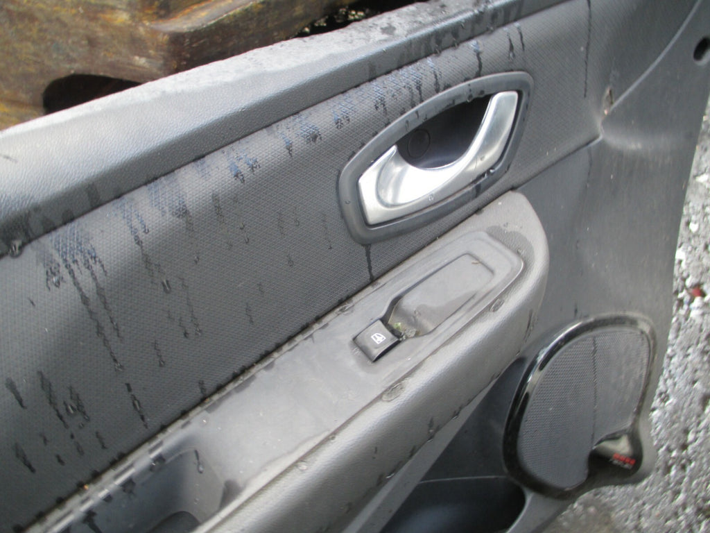 RENAULT CLIO MK4 2018 NSF PASSENGER FRONT DOOR SHELL FRAME QUARTER LIGHT GLASS
