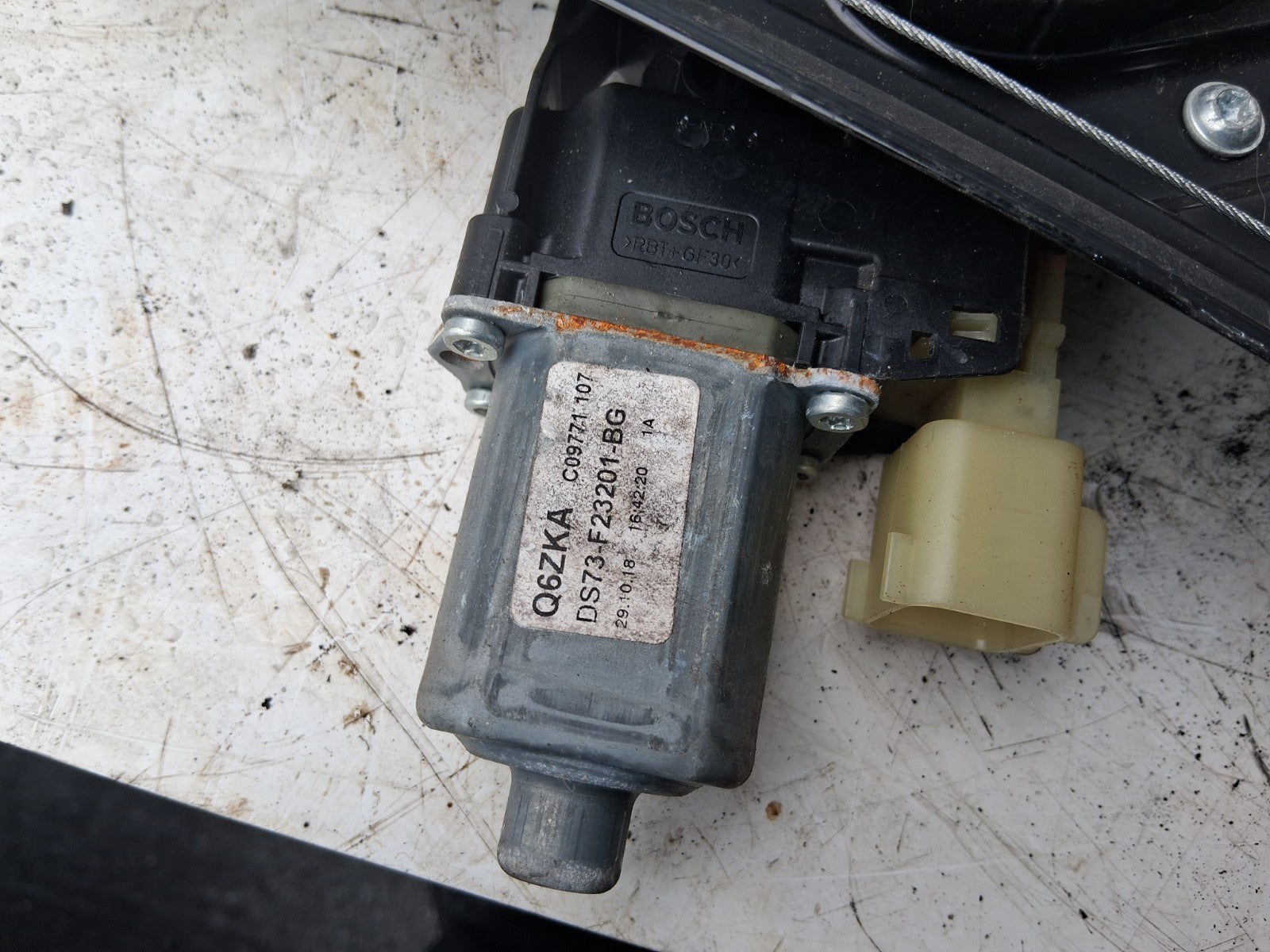 2018 FORD MONDEO MK5 NSF PASSENGER SIDE FRONT LEFT WINDOW MOTOR REGULATOR