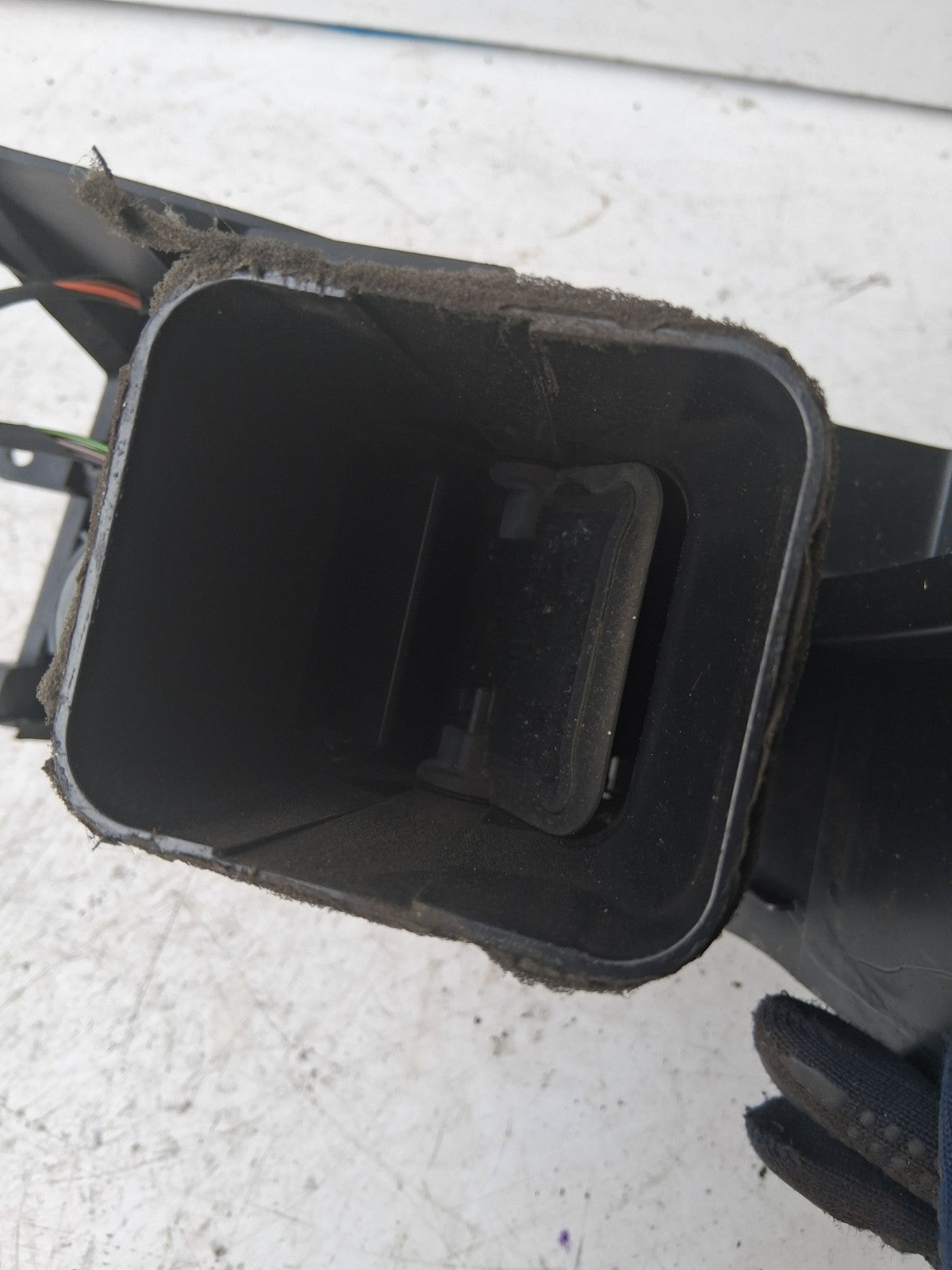 2020 MERCEDES BENZ SPRINTER OSF DRIVER SIDER SIDE VENT & SWITCHES A9068300754
