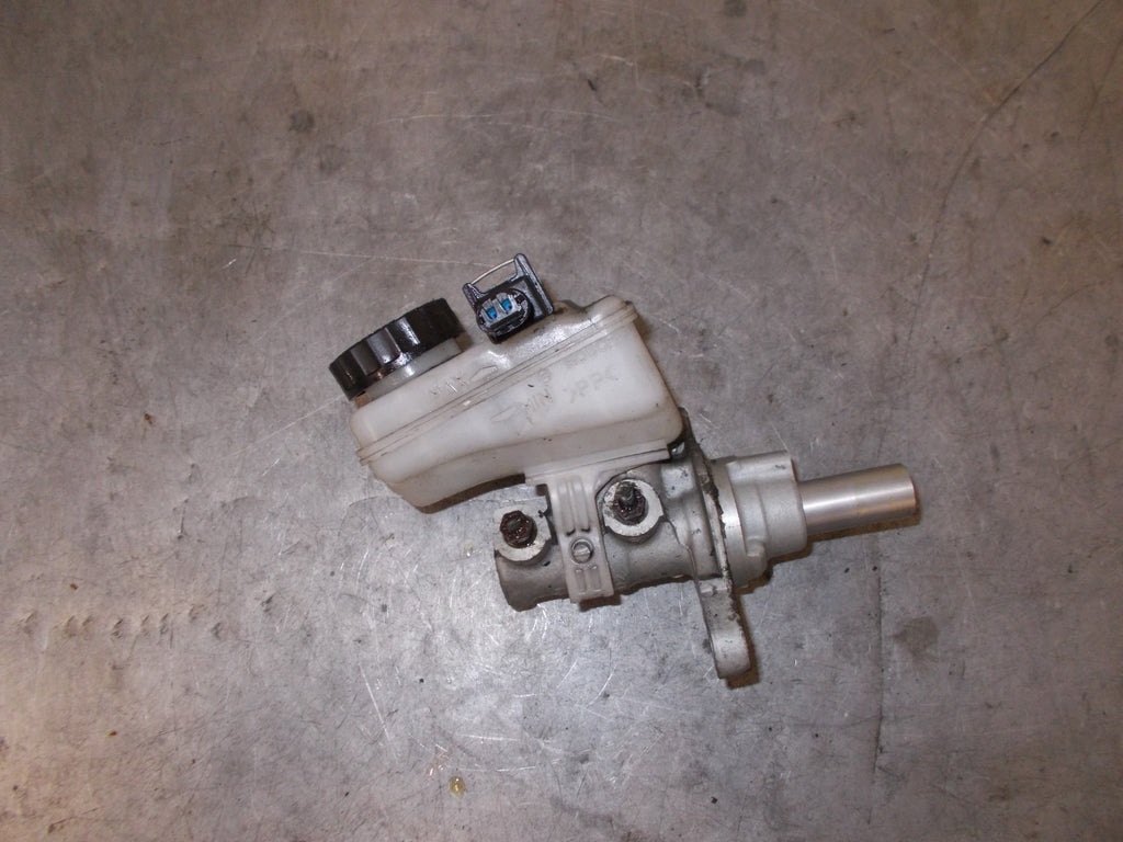 TOYOTA AYGO AB10 2007 MK1 BRAKE SERVO MASTER CYLINDER 020425444