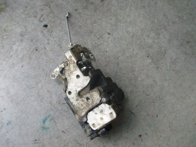 2020 LDV SAIC V80 OSF DRIVER SIDE DOOR LOCK MECHANISM