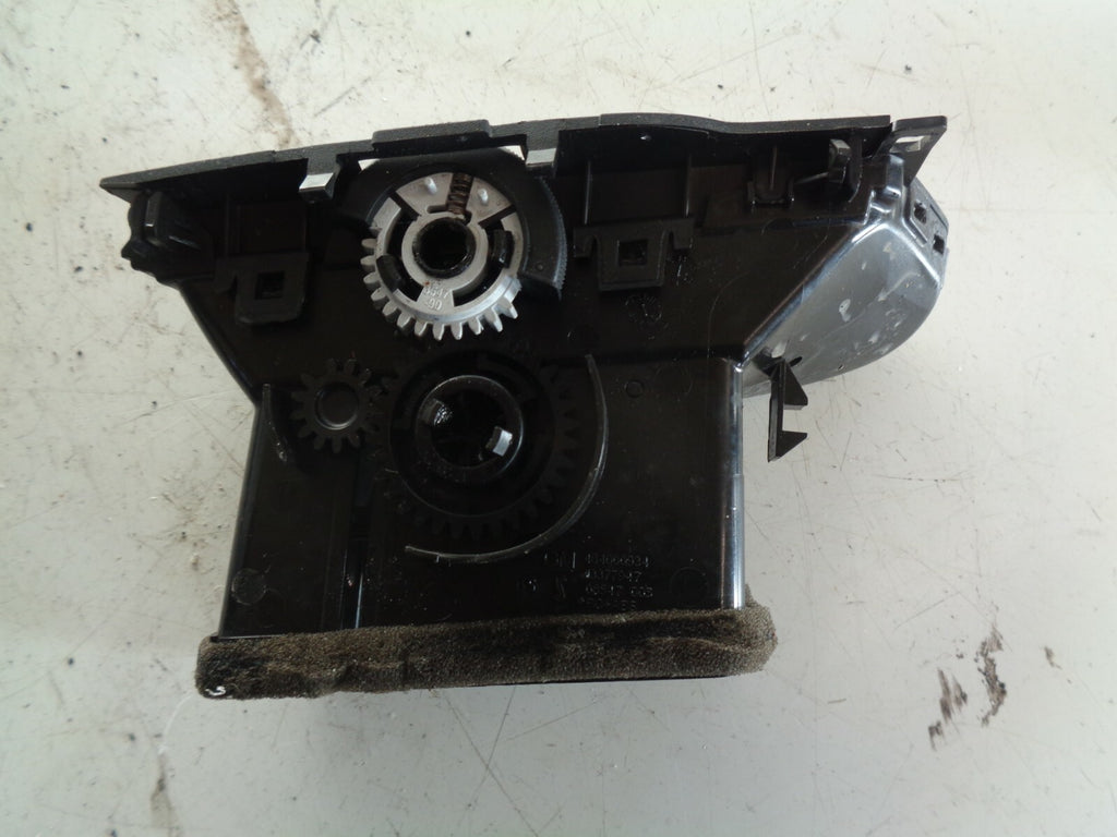 VAUXHALL CORSA E MK4 2016 1.2 NS PASSENGER SIDE DASH AIR VENT 13377947