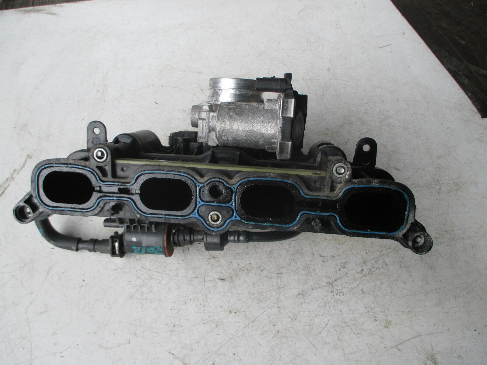 VAUXHALL ASTRA K 2018 1.4 P AIR INTAKE INLET MANIFOLD THROTTLE BODY 12683669
