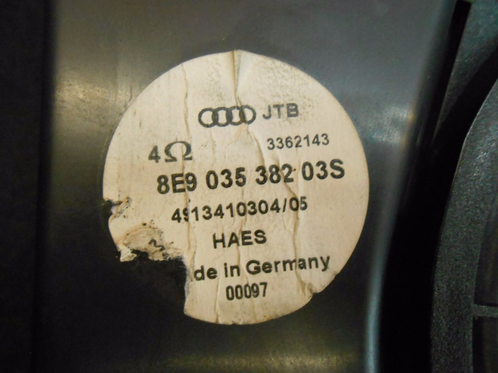 AUDI A4 8E AVANT 2002 BOOT SUB WOOFER SPAEKER BASS BOX & AMP 8E9035382 8E9035223