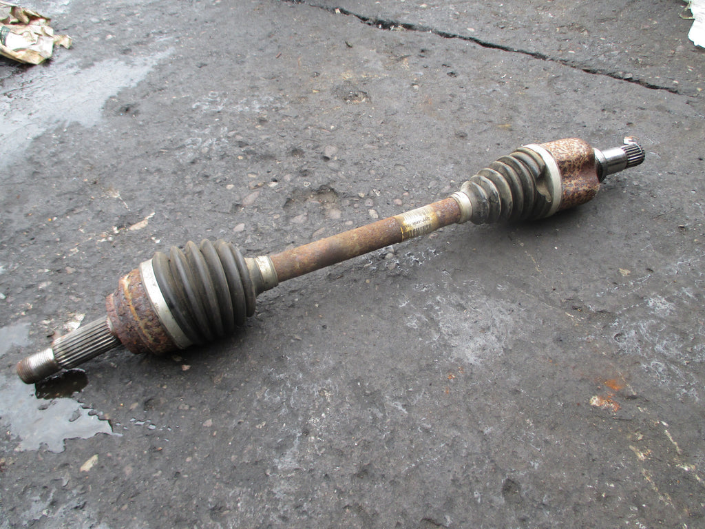 FORD FIESTA MK7 2017 1.25 PETROL NSF PASSENGER FRONT DRIVESHAFT 8V513B437AAC