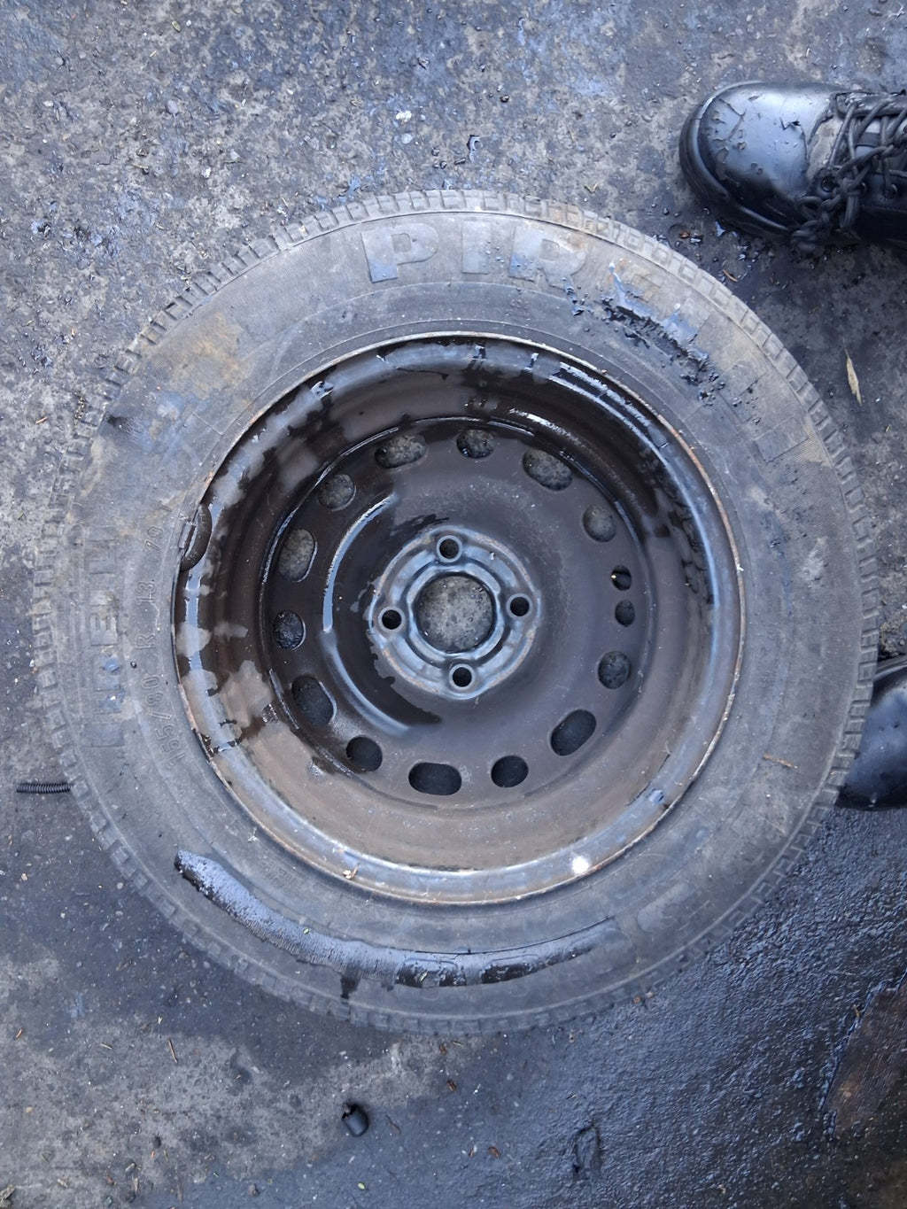 2006 VAUXHALL CORSA C 13 INCH STEEL WHEEL WITH TYRE 155/80R13