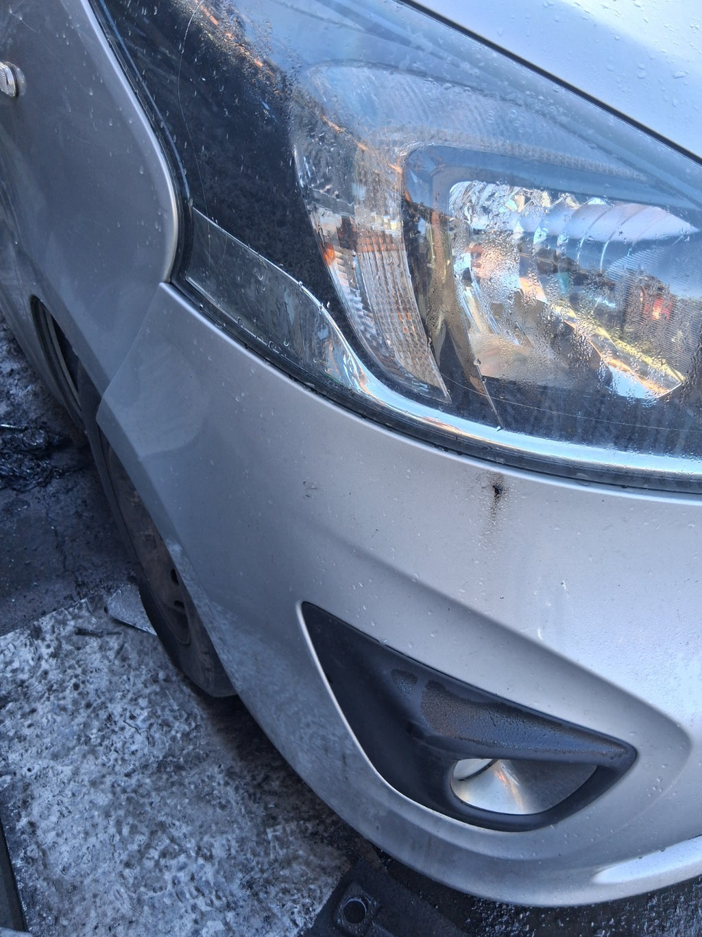 2017 VAUXHALL VIVARO MK2 COMPLETE FRONT BUMPER PLATINUM SILVER L193
