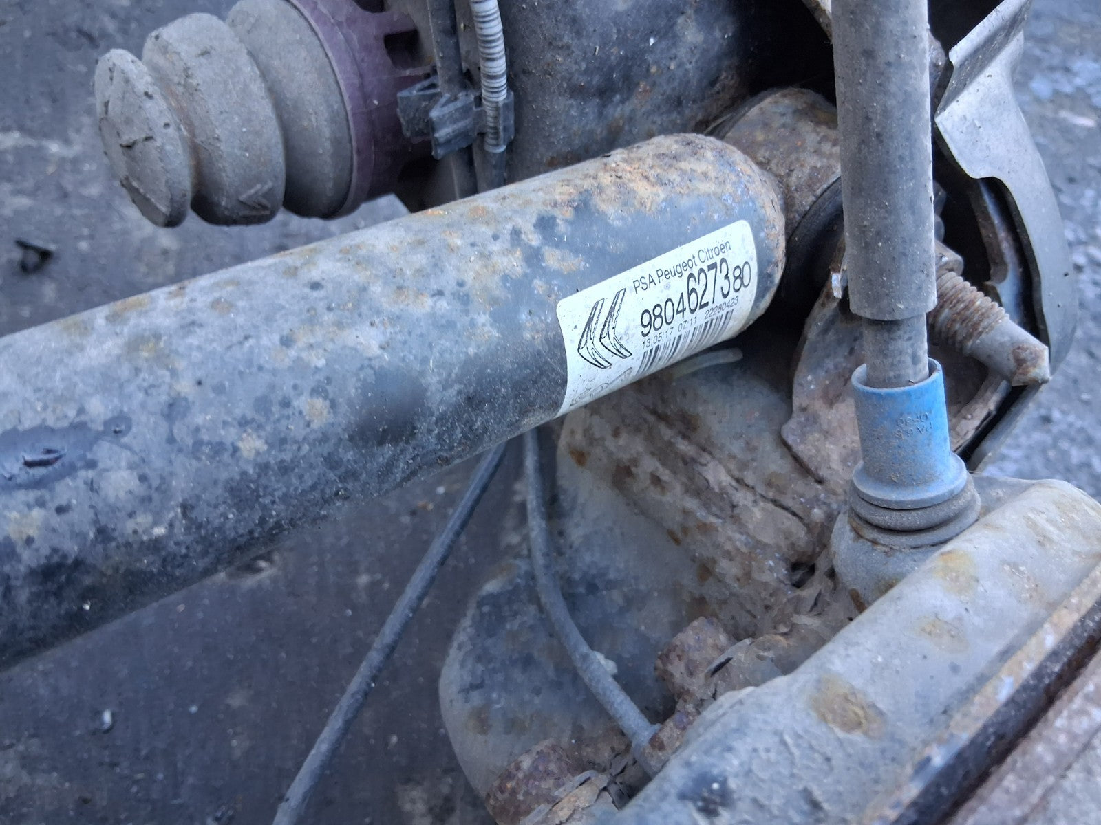 2012 PEUGEOT 208 COMPLETE REAR AXLE DISC TYPE