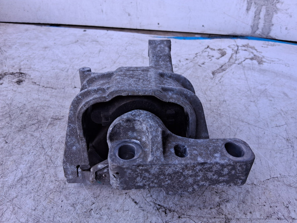 2016 AUDI Q3 2.0 DIESEL ENGINE MOUNT 5N0199262