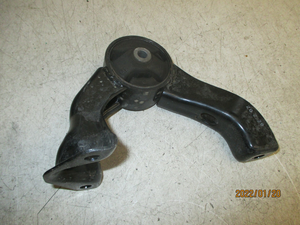 MITSUBISHI ASX 2020 2.0 PETROL GEARBOX MOUNT