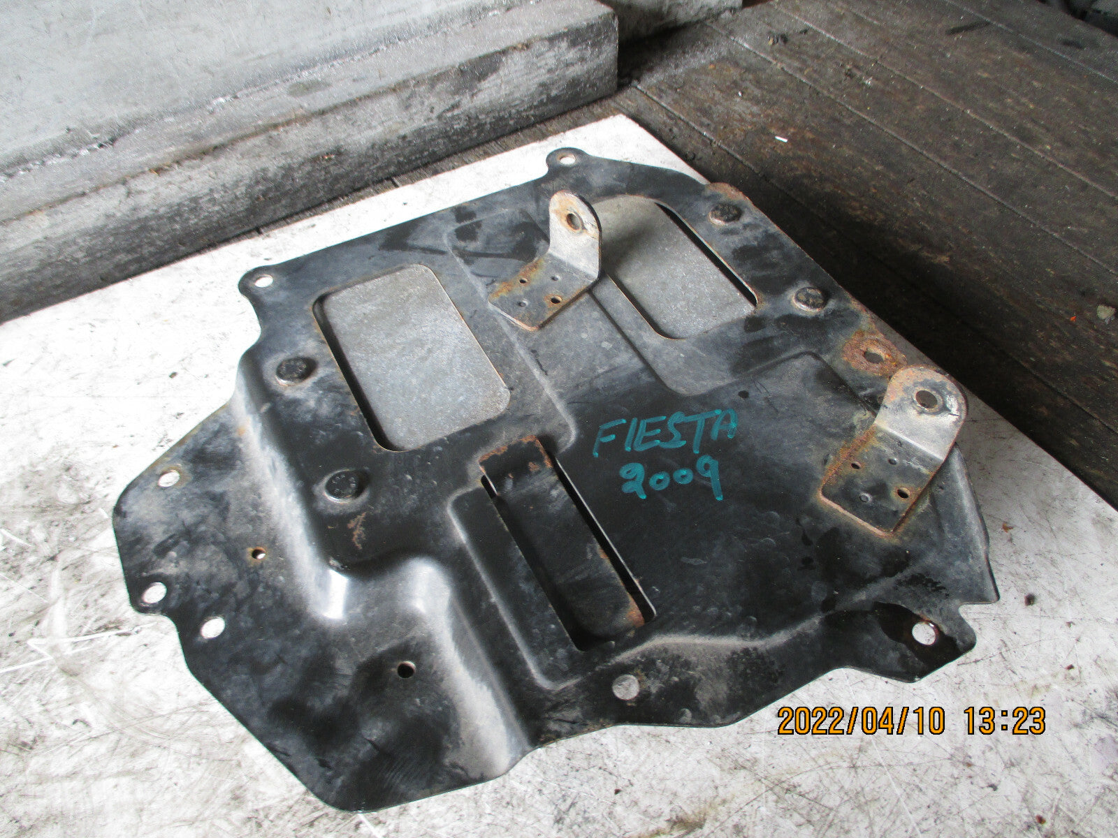FORD FIESTA 2009 MK7 1.4 PETROL ECU ENGINE CONTROL MODULE 8V2112A650TG