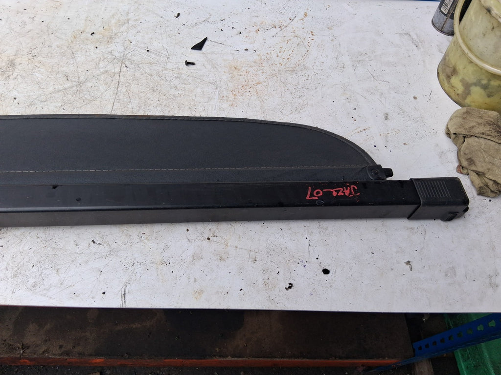 2007 HONDA JAZZ MK2 REAR RETRACTABLE PARCEL SHELF LOAD COVER