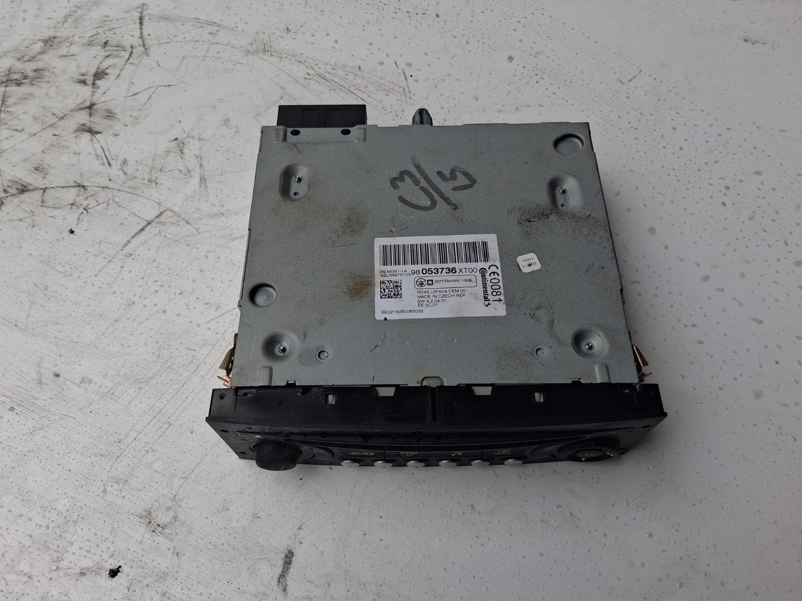 CITROEN C3 2010 STEREO RADIO CD PLAYER 98053736XT00