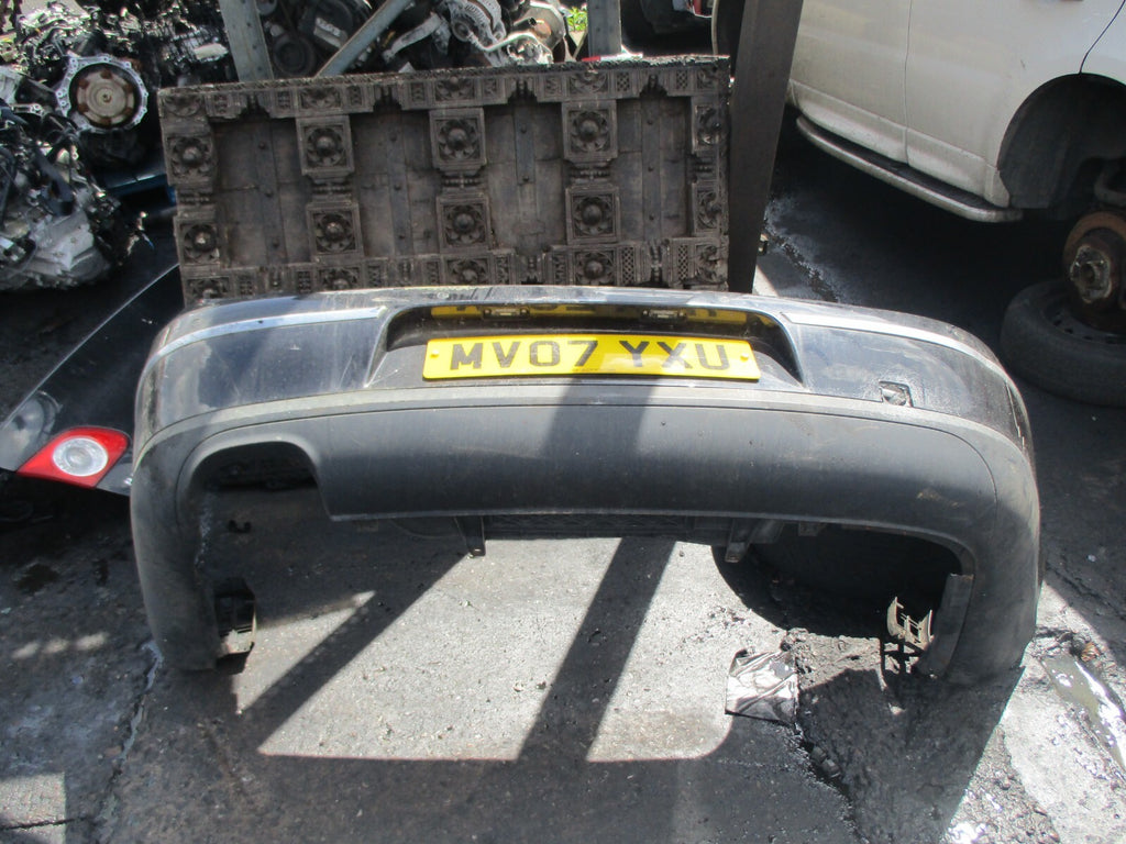 VW PASSAT B6 2007 COMPLETE REAR BUMPER BLACK