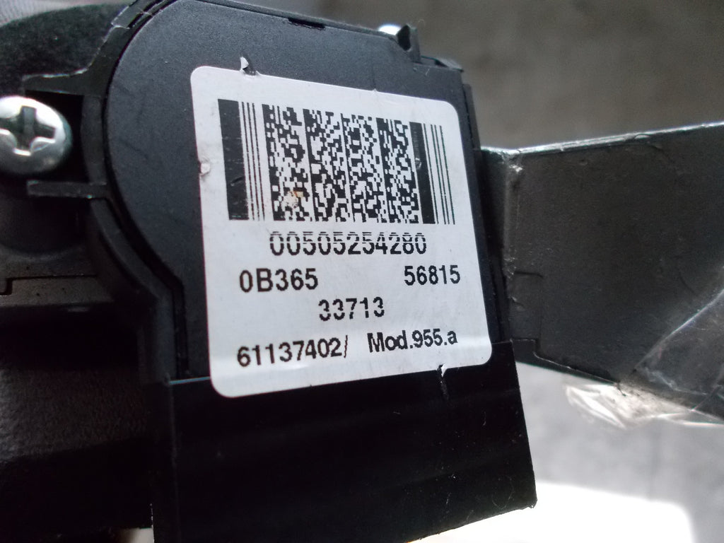 FIAT PUNTO 2015 IGNITION BARREL NO KEY CITROEN 61137402