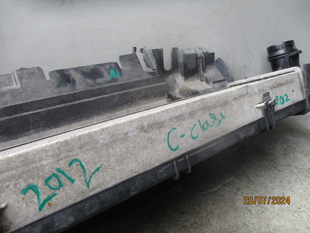 2012 MERCEDES C CLASS 2.1 DIESEL INTERCOOLER RADIATOR A204500020