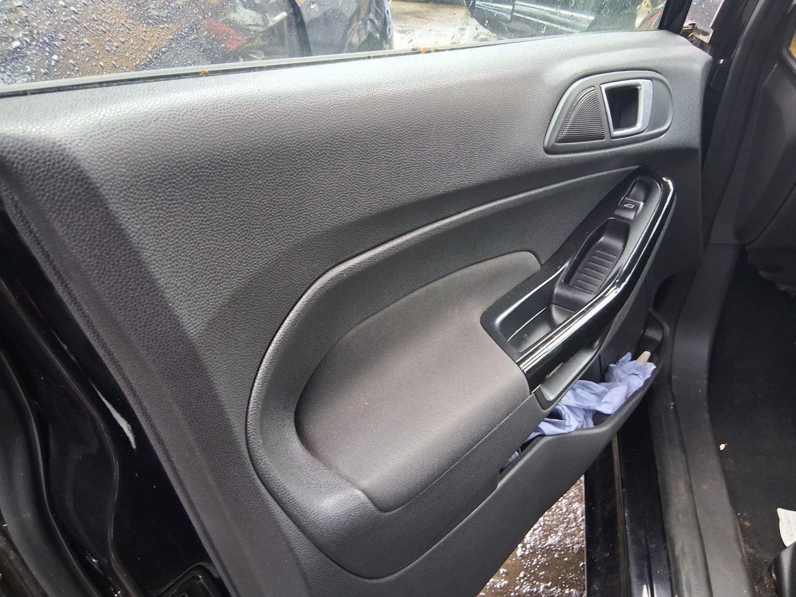 2014 FORD FIESTA MK7 NSF PASSENGER SIDE FRONT LEFT DOOR CARD PANEL