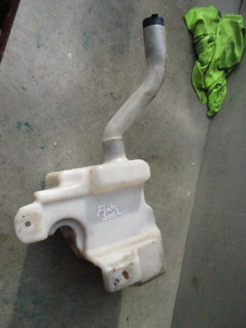 2013 FIAT 500L 1.3 DIESEL WINDSCREEN WASHER FLUID BOTTLE