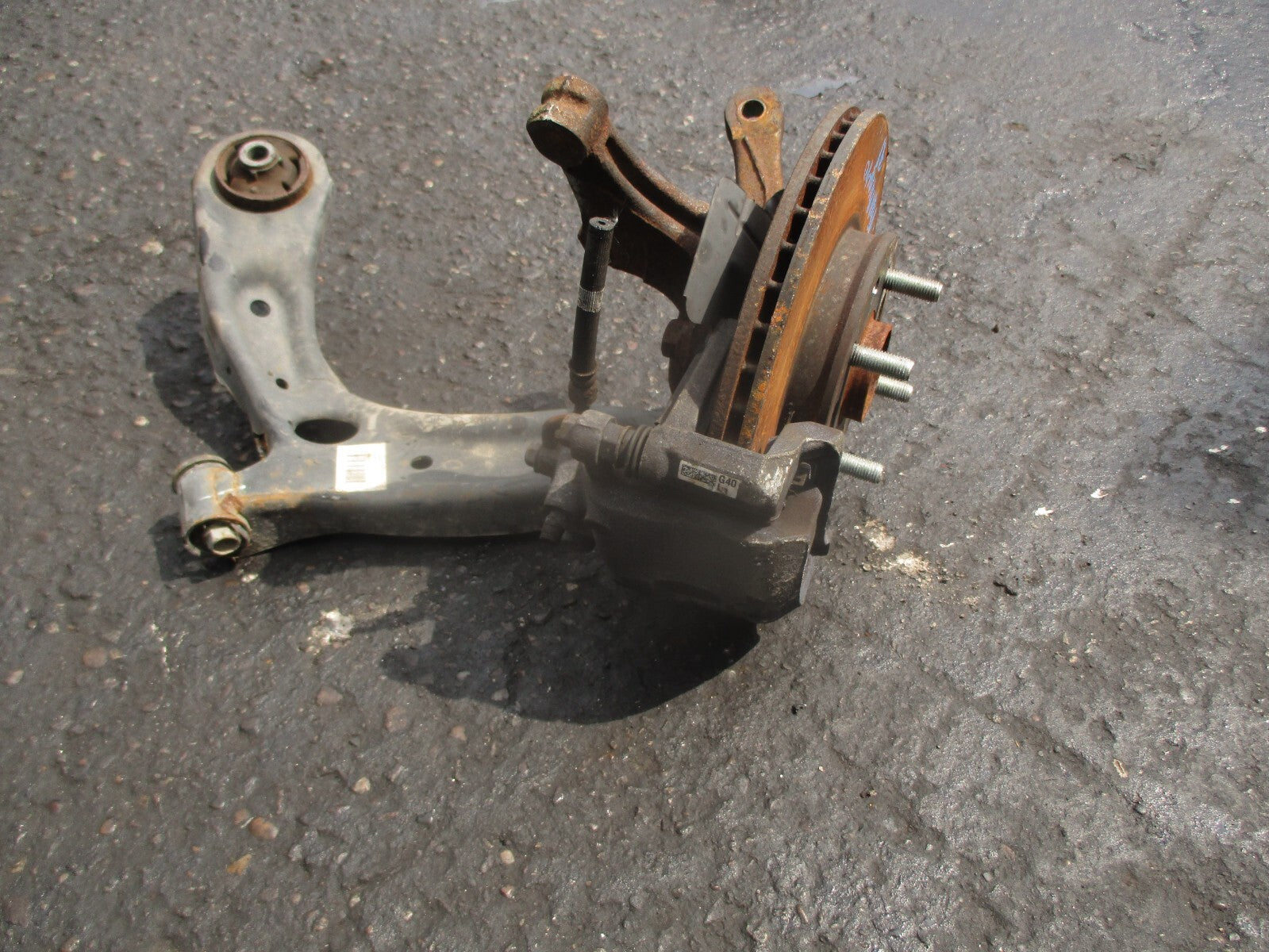 2021 KIA PICANTO MK3 1.0 PETROL NSF PASSENGER FRONT WHEEL HUB CALIPER WISHBONE