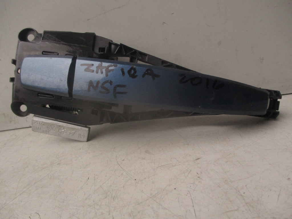 2016 VAUXHALL ZAFIRA C NSF PASSENGER SIDE FRONT LEFT EXTERIOR DOOR HANDLE