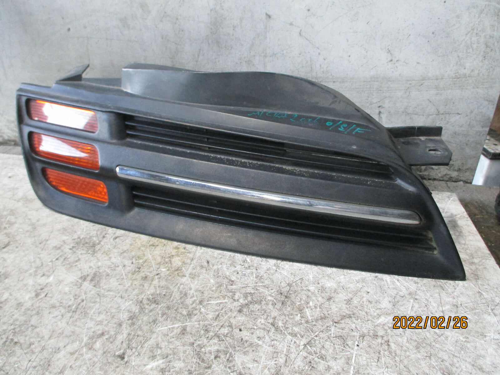 NISSAN MICRA 2004 K12 OSF DRIVER SIDE FRONT FOGLIGHT GRILL
