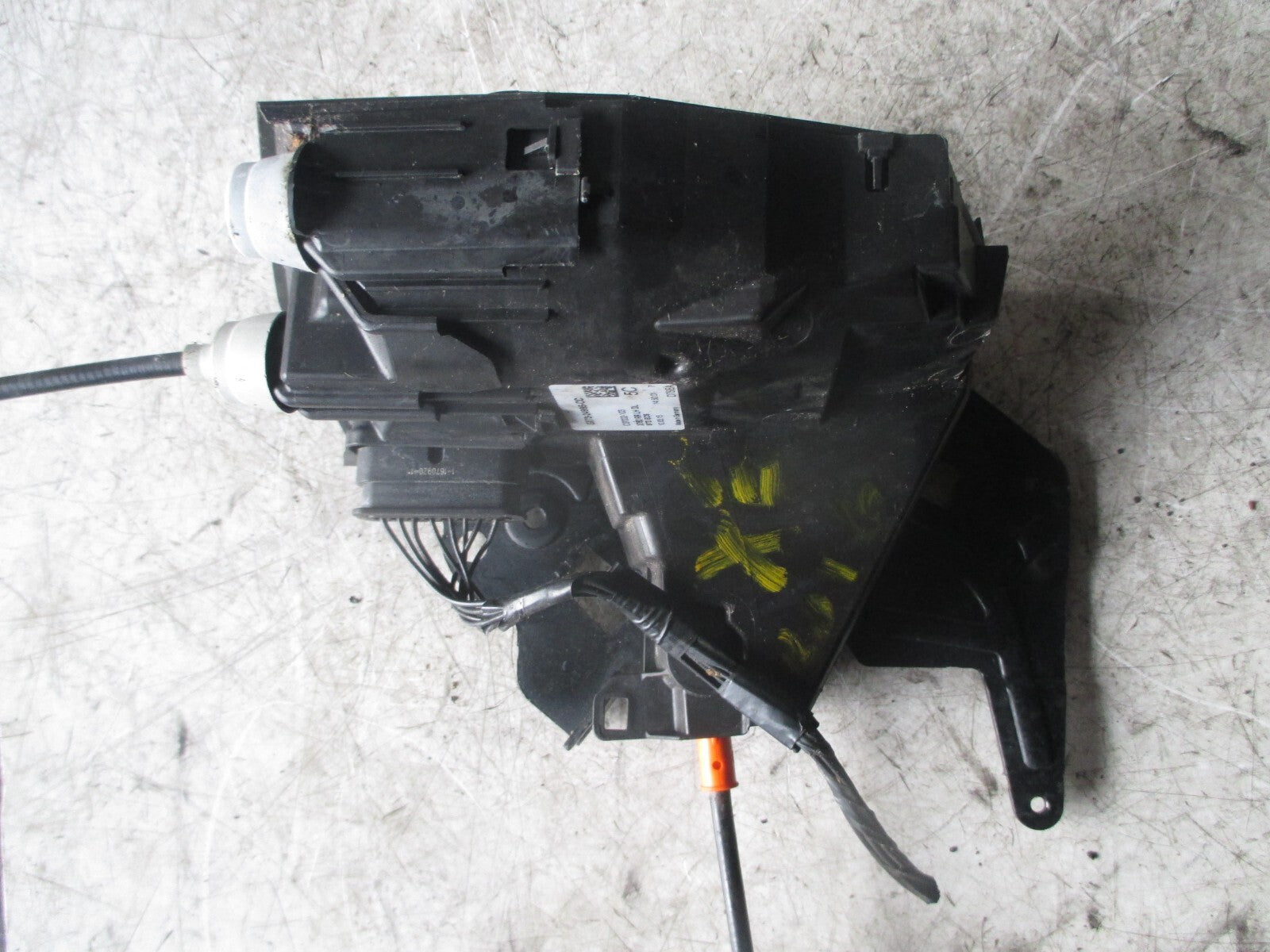 JAGUAR XE 2016 NSR PASSENGER SIDE REAR DOOR LOCK GX7324995CC