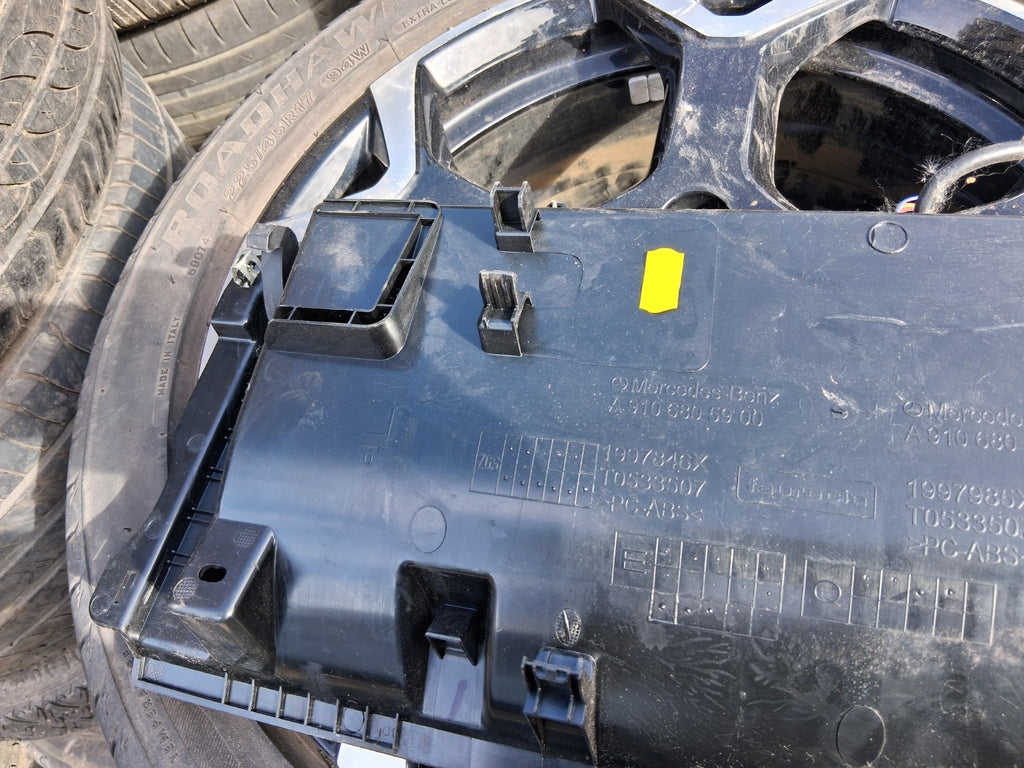 2020 MERCEDES SPRINTER W907 FRONT STORAGE COMPARTMENT GLOVEBOX A9106806000